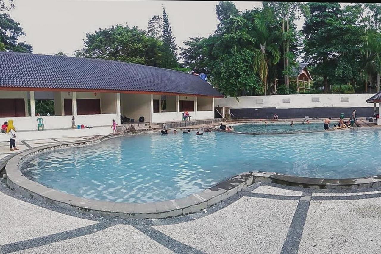 Wisma Belerang Kalianda Mitra Reddoorz Exterior foto